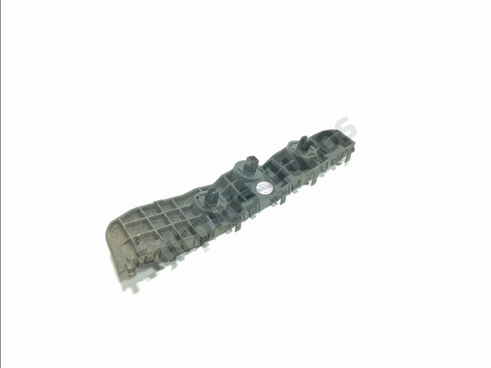 Support gauche de pare-choc arrière