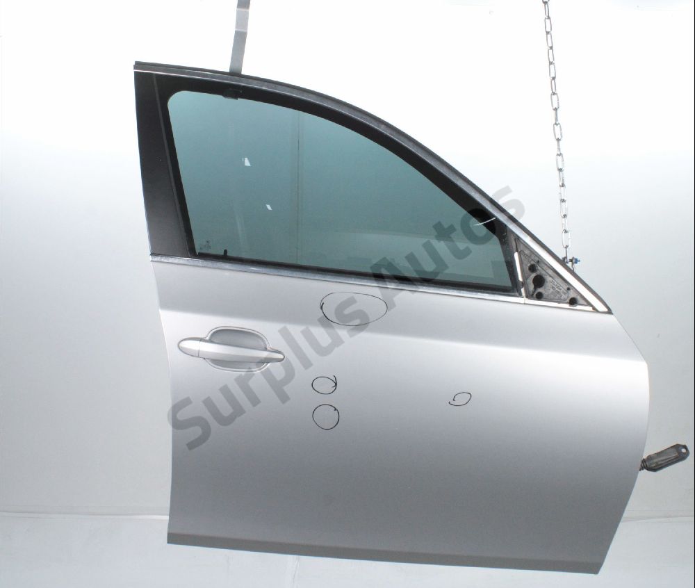 Porte avant droite