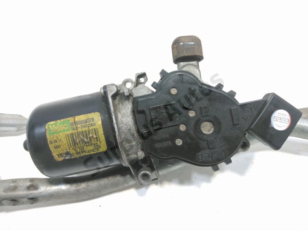 Mécanisme + moteur d'essuie glace avant