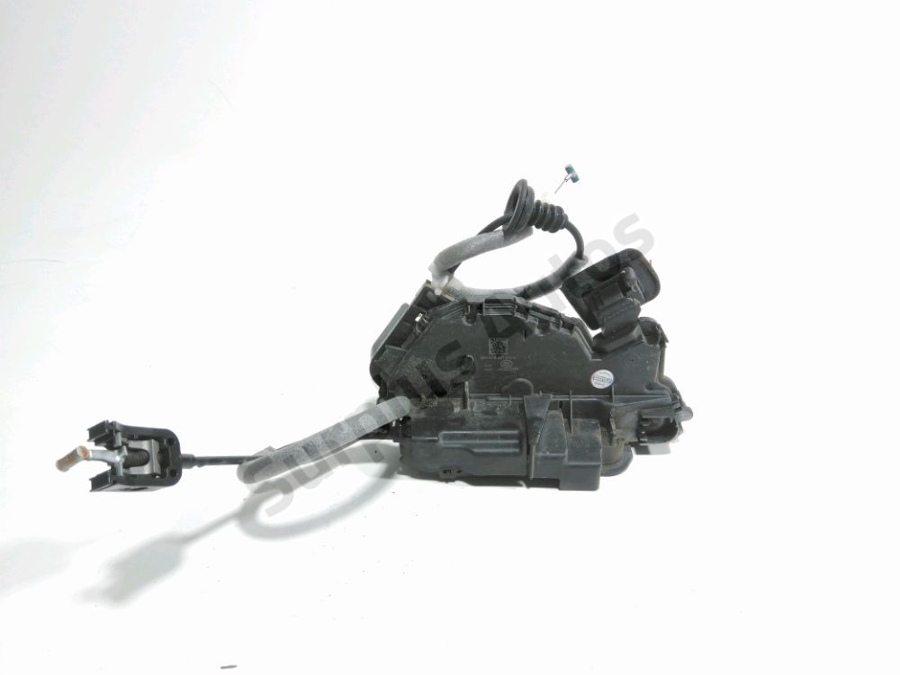 Serrure de porte avant gauche