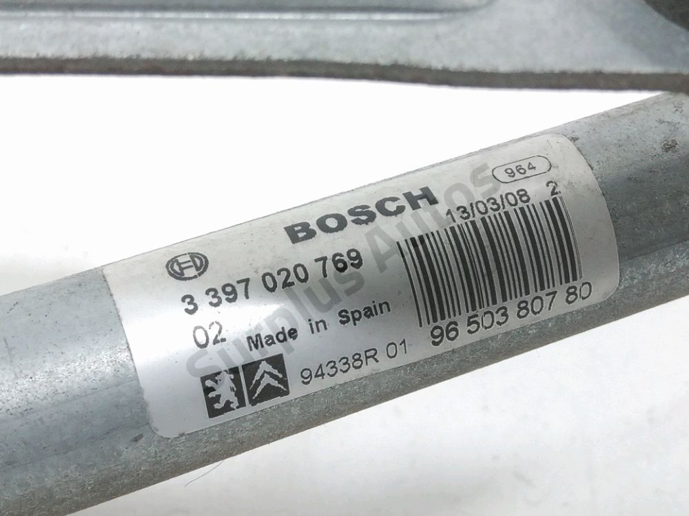 Mécanisme + moteur d'essuie glace avant