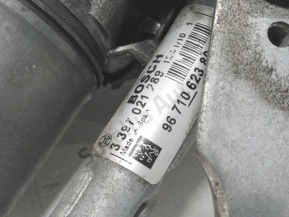Mécanisme + moteur d'essuie glace avant