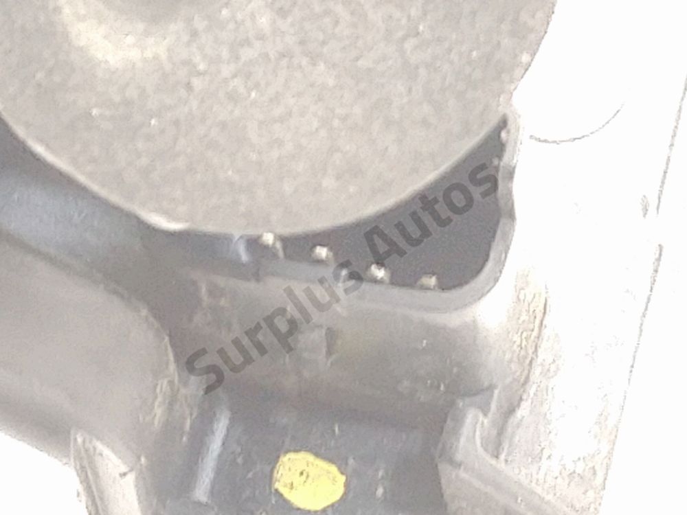Serrure de porte avant gauche