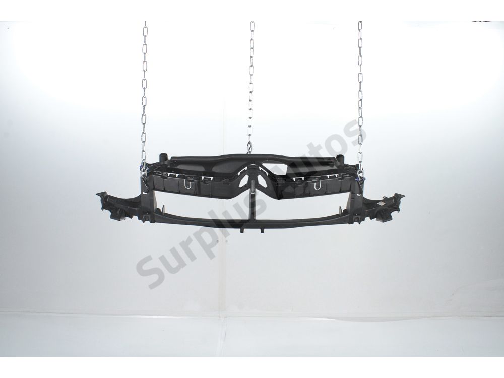 Traverse supérieure armature avant