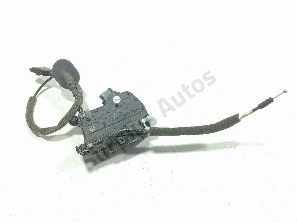 Serrure de porte avant gauche