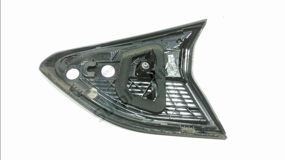 Feu arrière intérieur gauche