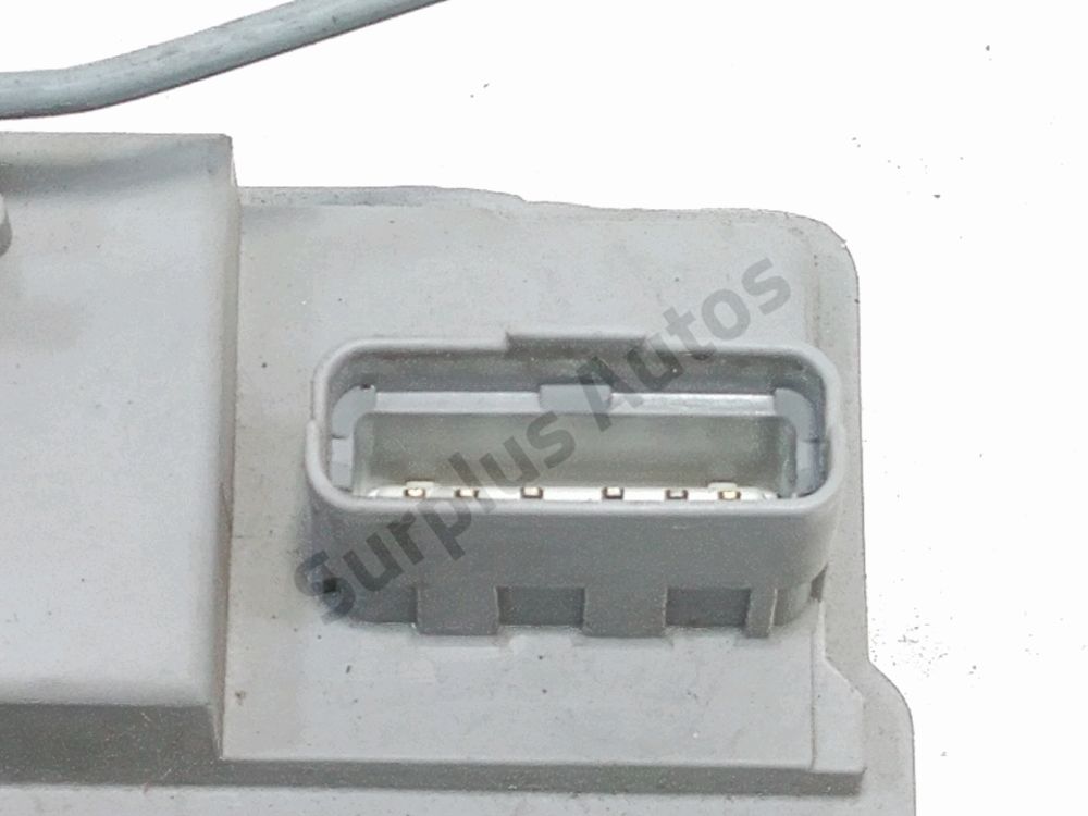 Serrure de porte avant gauche