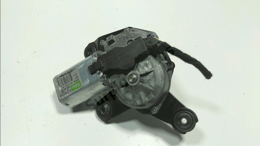 Moteur d'essuie glace arrière