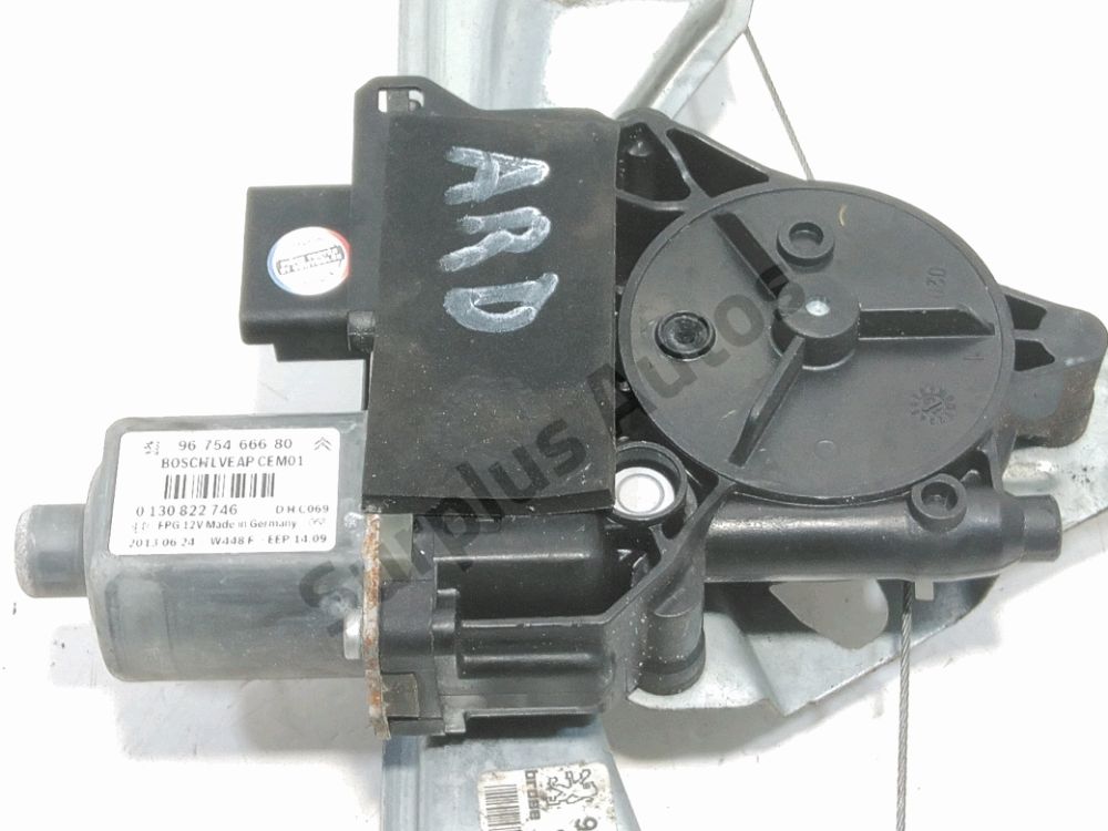 Lève-vitre électrique arrière droit