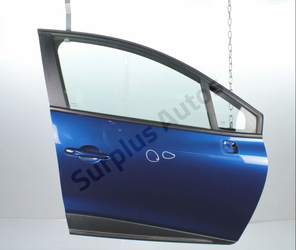 Porte avant droite