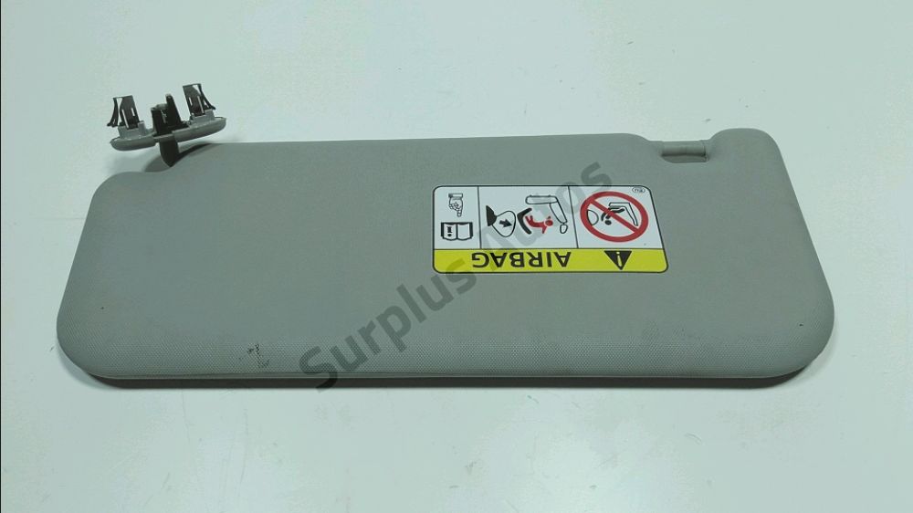 Pare-soleil droit