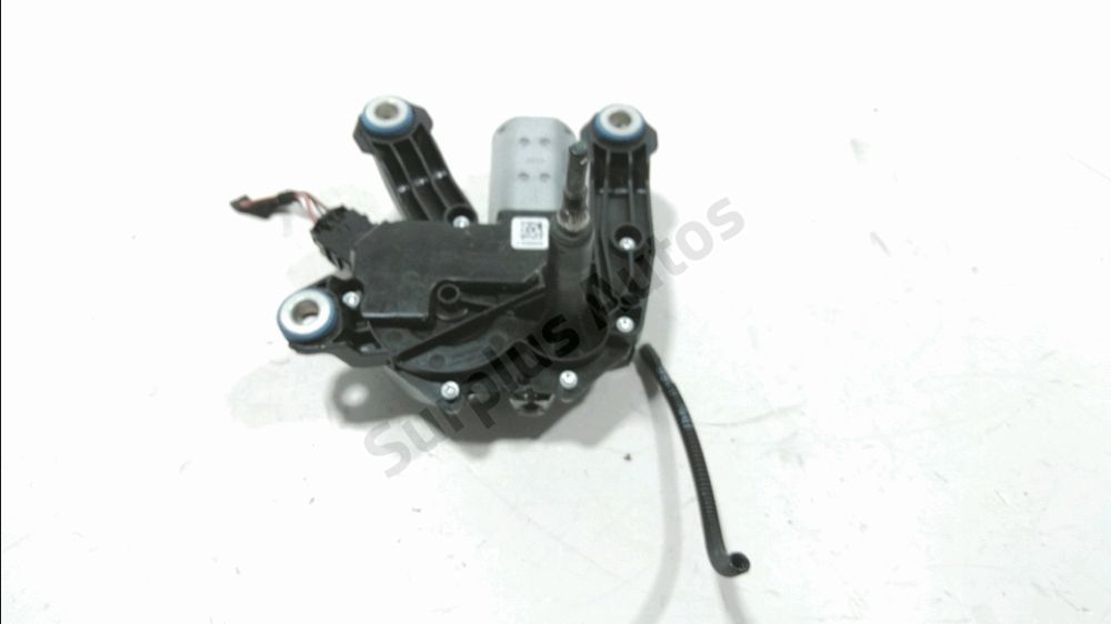 Moteur d'essuie glace arrière