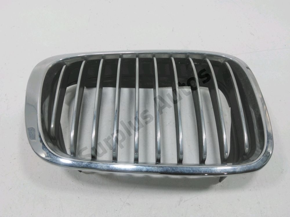 Grille de calandre droite