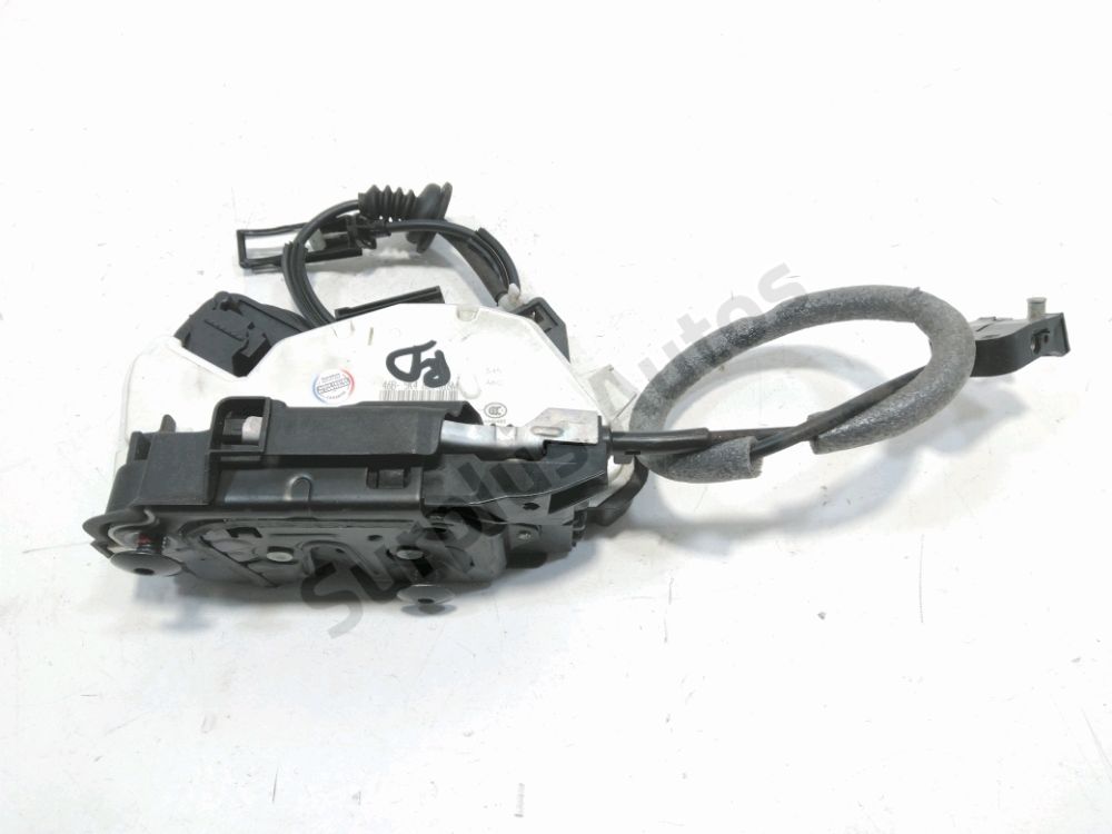 Serrure de porte arrière droite