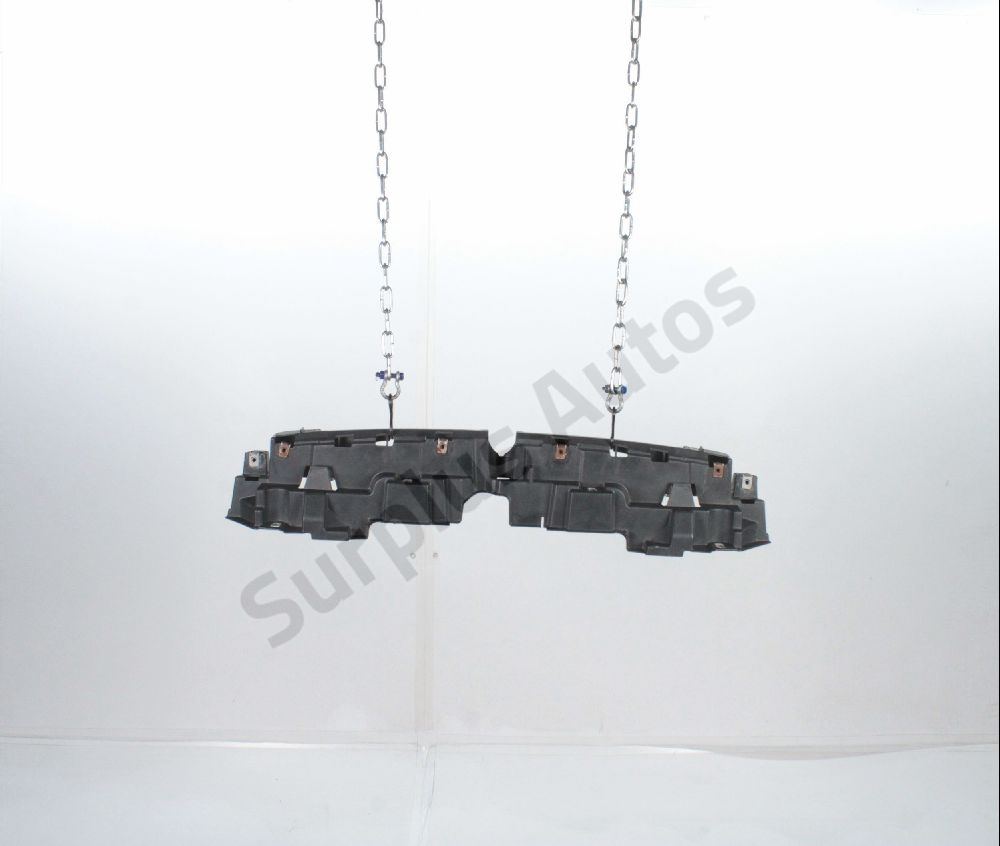 Traverse supérieure armature avant