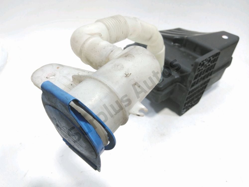 Réservoir de lave glace avant