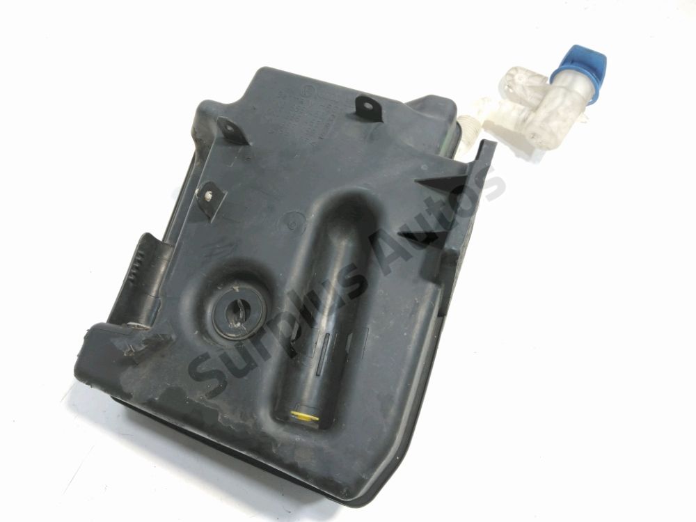 Réservoir de lave glace avant