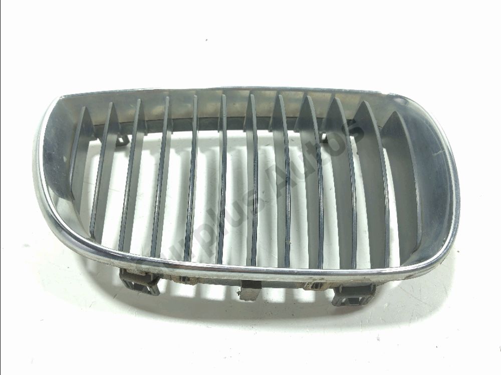 Grille de calandre gauche