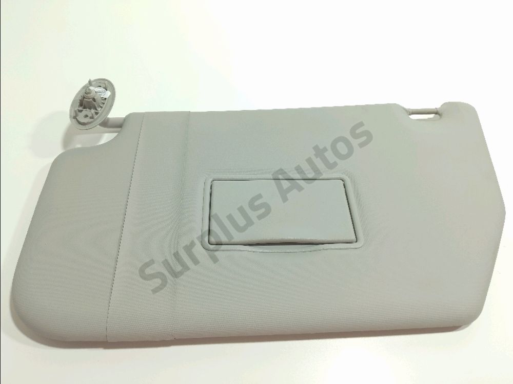 Pare-soleil gauche
