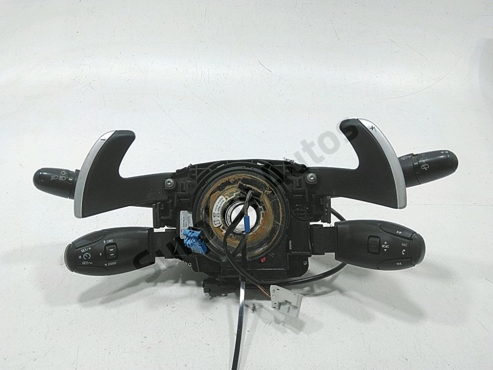 Commande sous-volant