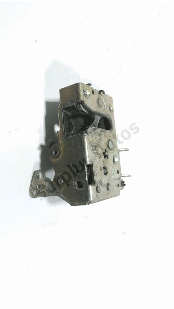 Serrure de porte avant gauche