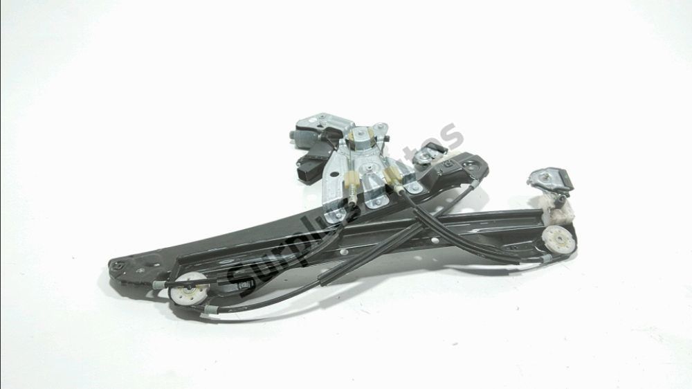 Lève-vitre électrique avant droit