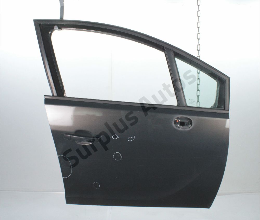 Porte avant droite