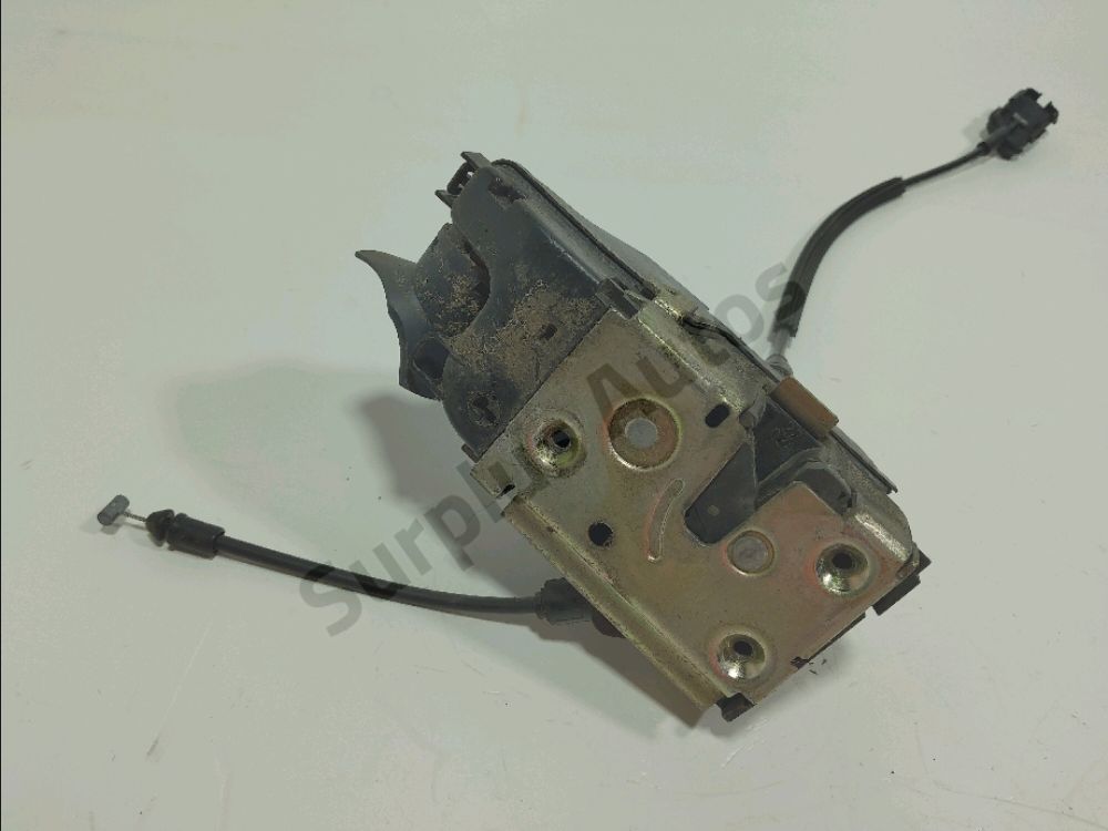 Serrure de porte avant gauche
