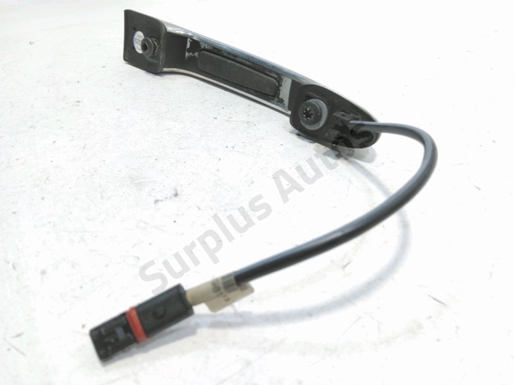 Poignée extérieure de porte battante droite