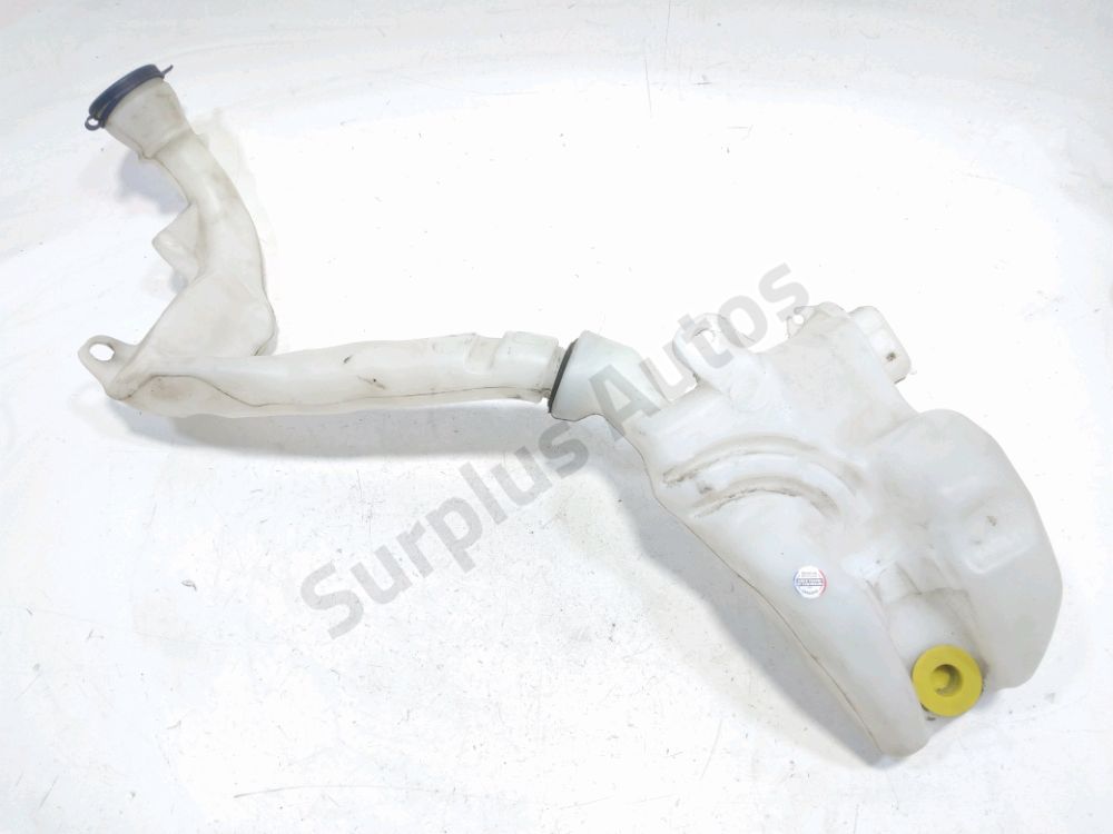 Réservoir de lave glace avant