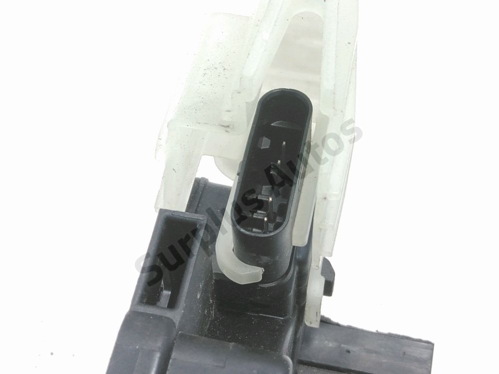 Serrure de porte arrière gauche