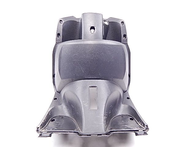 Tablier avant scooter