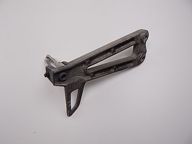 PLATINE ARRIERE DROITE COMPLETE