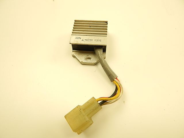 Regulateur de tension