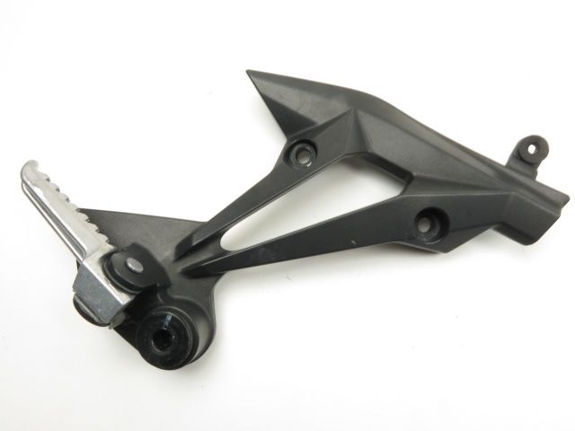 PLATINE ARRIERE DROITE COMPLETE