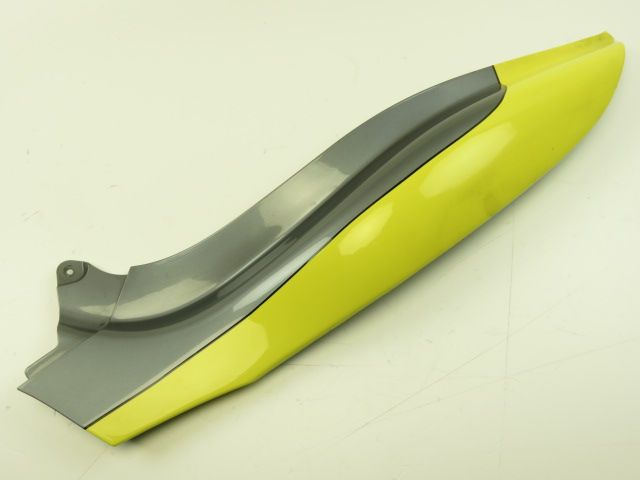 Carenage arriere gauche