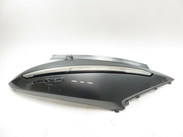 CARENAGE ARRIERE DROIT