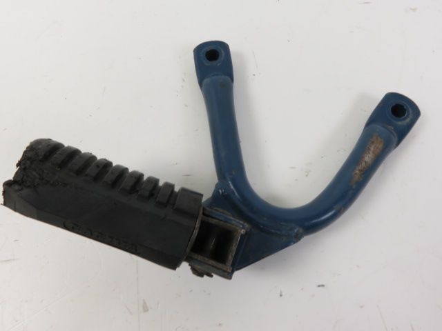 Platine arriere droite complete