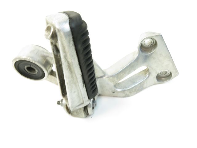 PLATINE ET REPOSE PIEDS ARRIERE DROIT