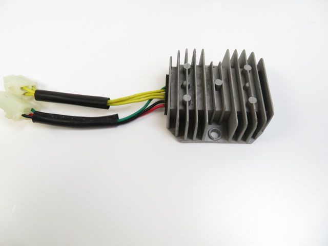 Regulateur de tension