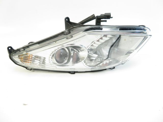 OPTIQUE AVANT GAUCHE