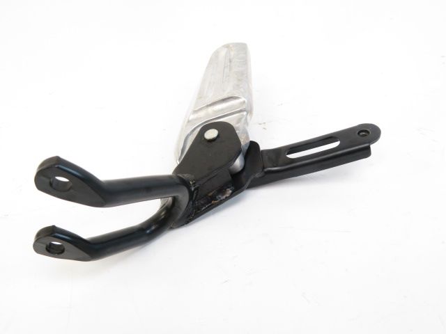 PLATINE ET REPOSE PIEDS ARRIERE DROIT