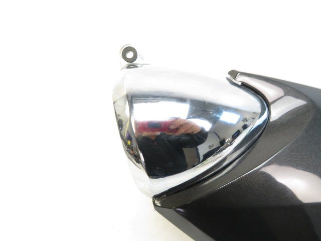 CACHE LATERAL GAUCHE