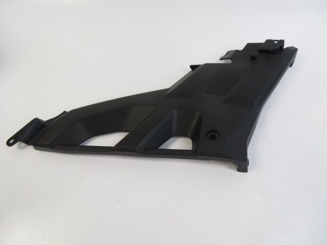 CACHE LATERAL GAUCHE