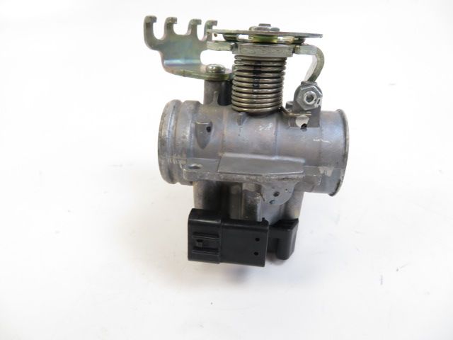 CORPS D'INJECTION GAUCHE