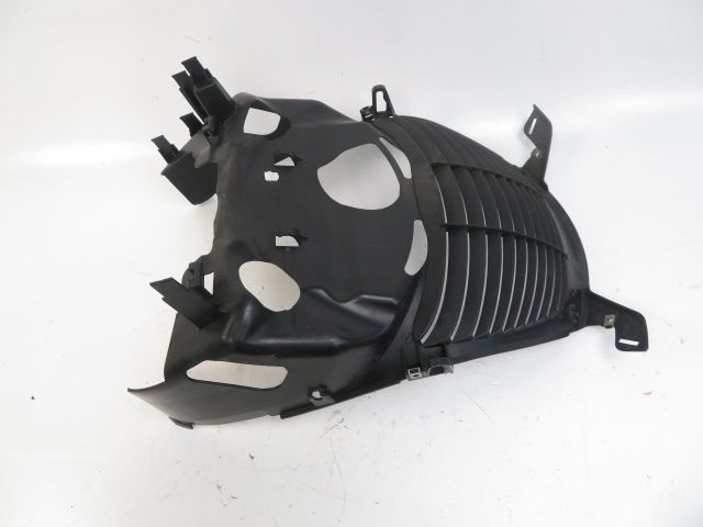 GRILLE DE RADIATEUR