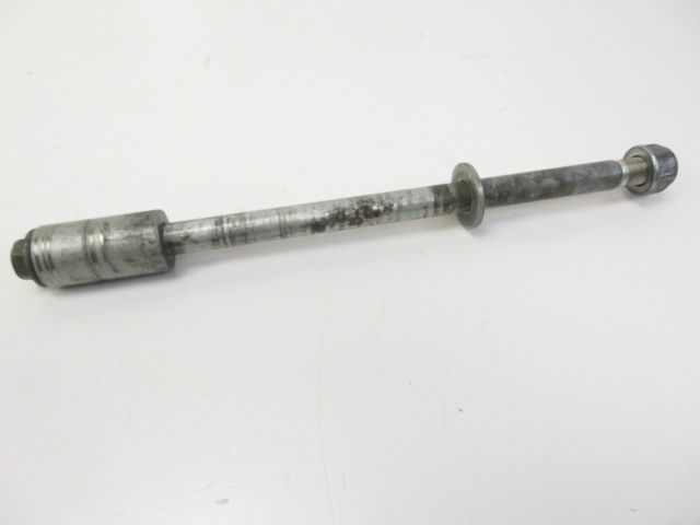 AXE DE ROUE ARRIERE