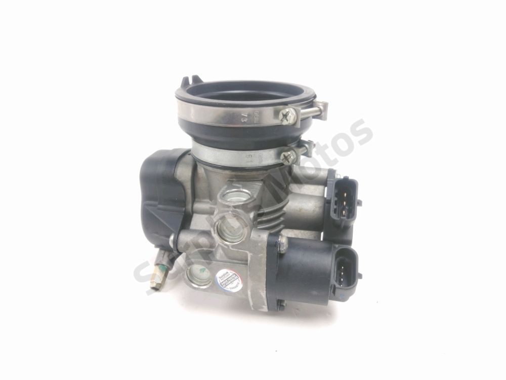 Corps d'injection droit