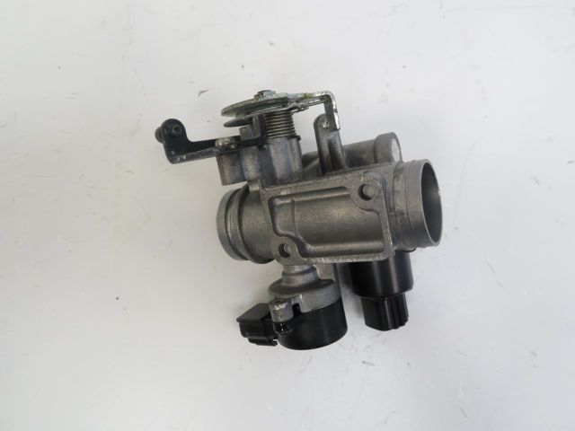 CORPS D'INJECTION DROIT