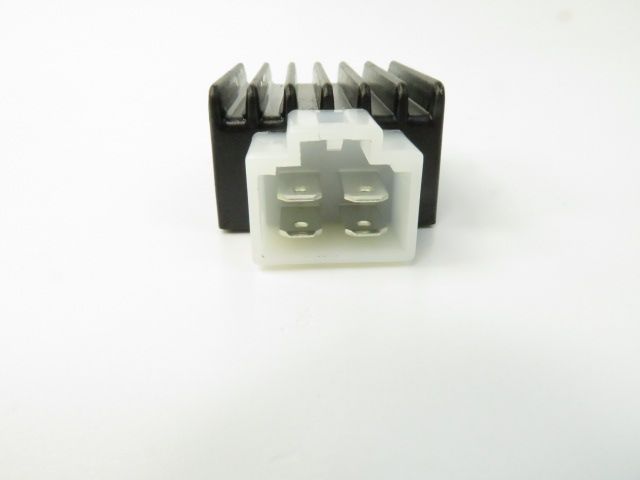 REGULATEUR DE TENSION